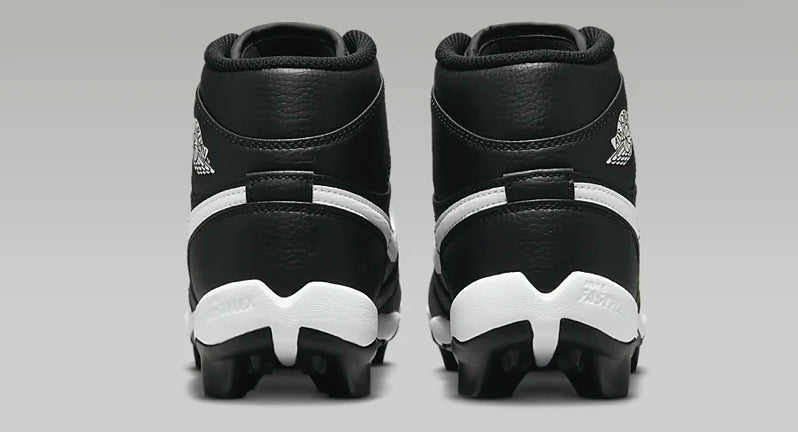 Cleats Nike Jordan 1 Mid