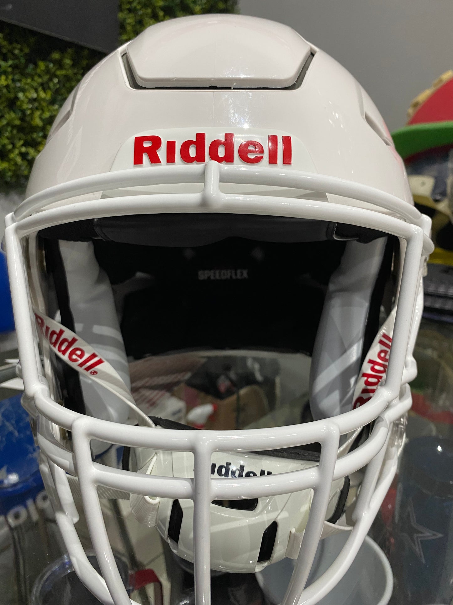 CASCO RIDDELL SPEED FLEX VARSITY BLANCO (incluye barra y barbiquejo)
